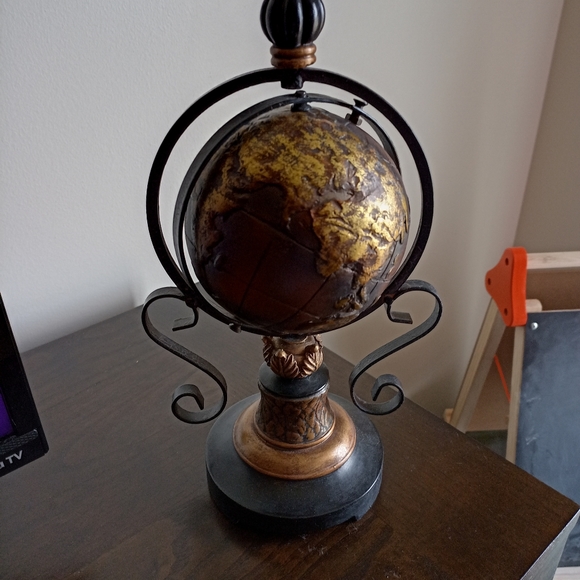 Rustic Globe Armillary Stand - Picture 5 of 5